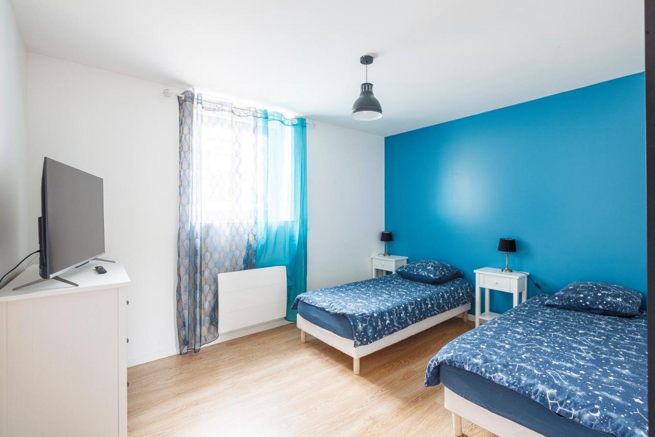 Logement 004 A 300M De La Gare Mantes La Jolie Kültér fotó